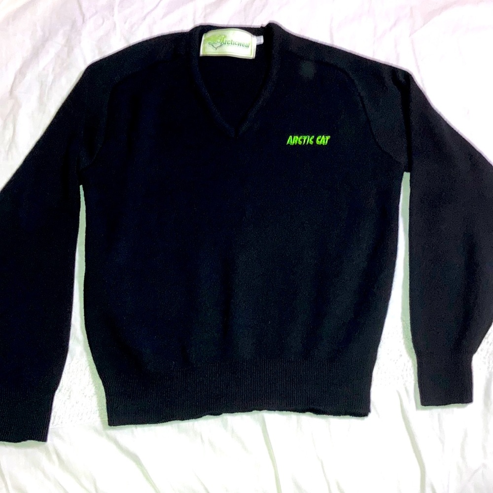 ARCTIC CAT Black V-Neck Sweater ~ M ~